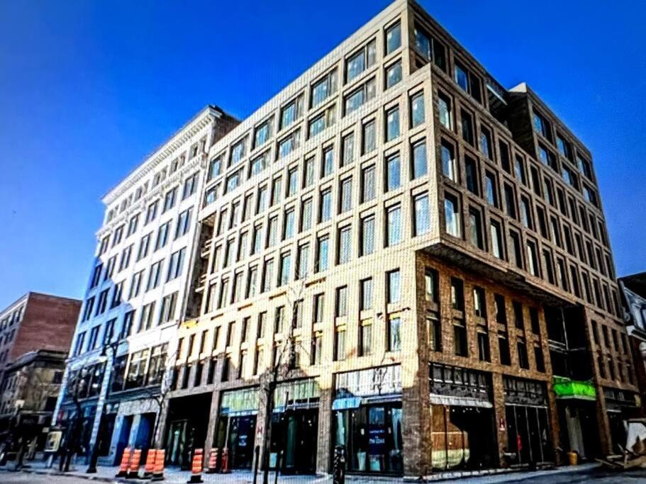 Apartment 1406 Sainte Elisabeth Montreal