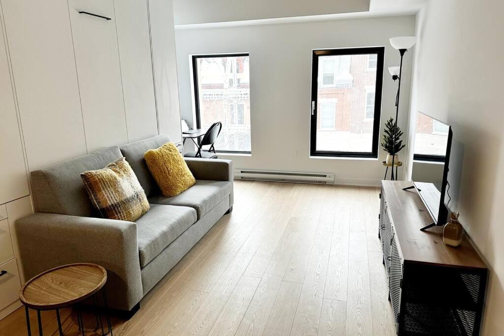 1406 Sainte Elisabeth *